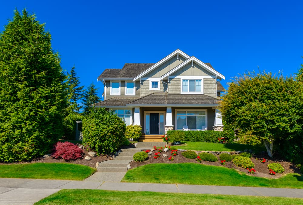 12 Outdoor Projects to Increase the Curb Value of Your Home