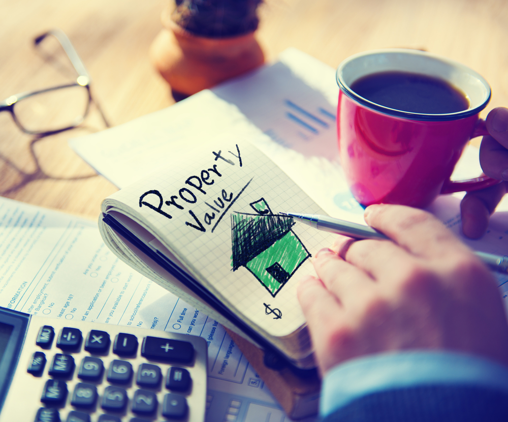 How to Determine the Resale Value of a Home