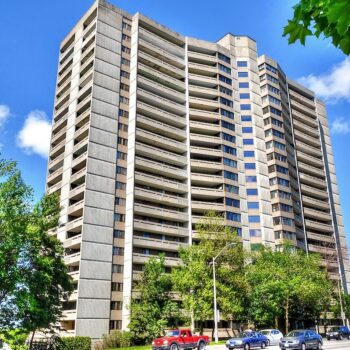 2110-415 Greenview Ave